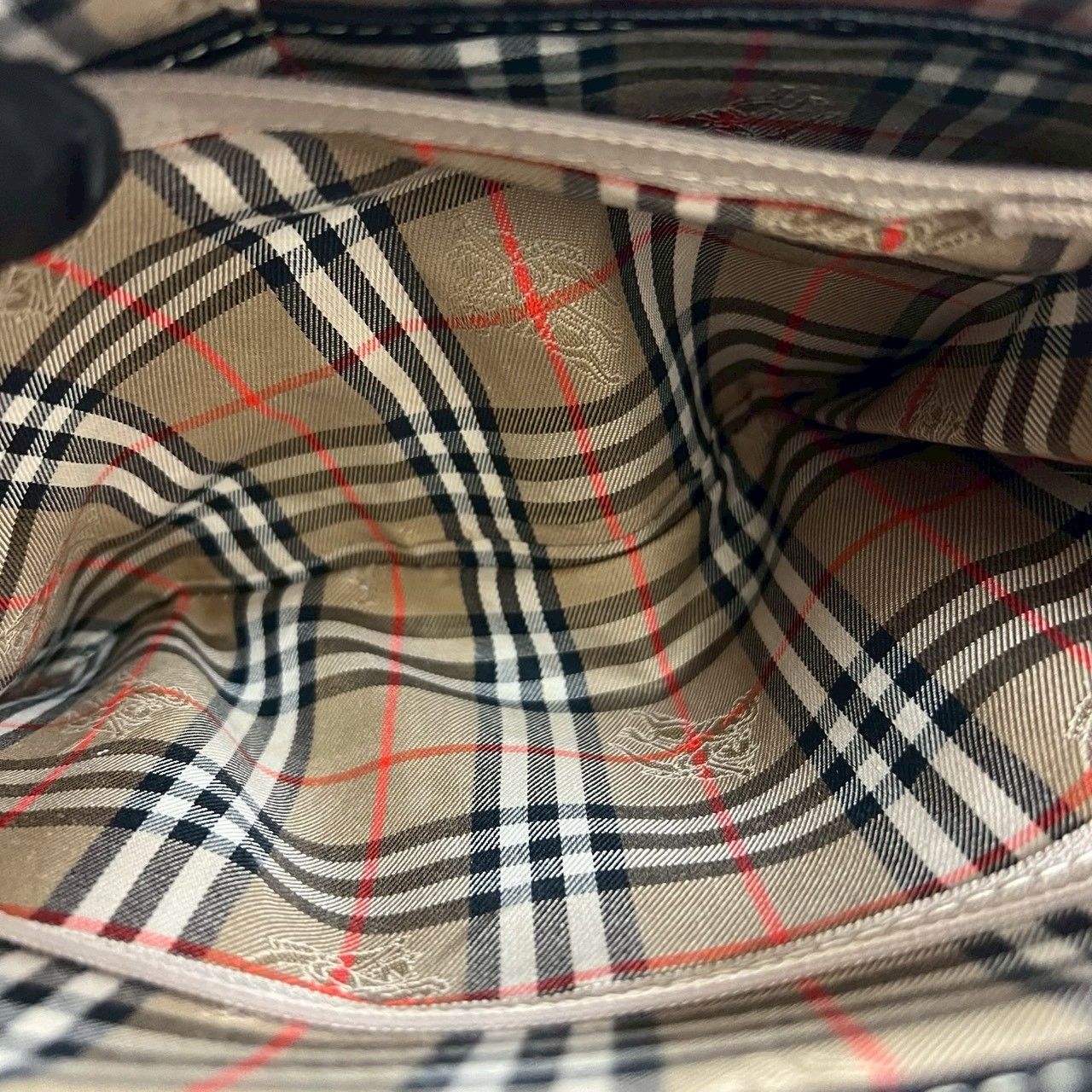  バーバリー ロゴ プレート 金具 レザー 本革 トートバッグ セミ ショルダーバッグ ハンドバッグ ブラック 黒 39881 トートバッグ バッグ