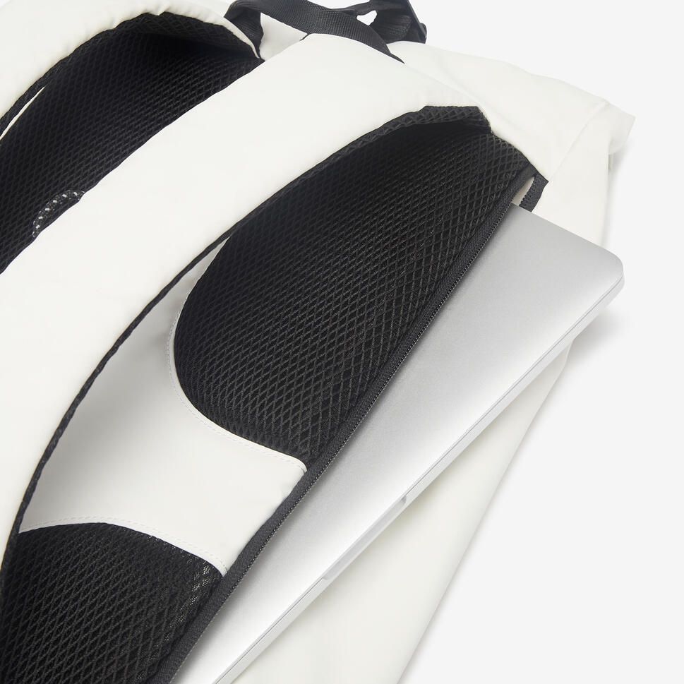 品 デカトロン NEWFEEL ニューフィール バックパック 27L ランチバッグ ポータブル収納バッグ BROOKLYN 27L 汚れあり OLIVEOS_COM_TR