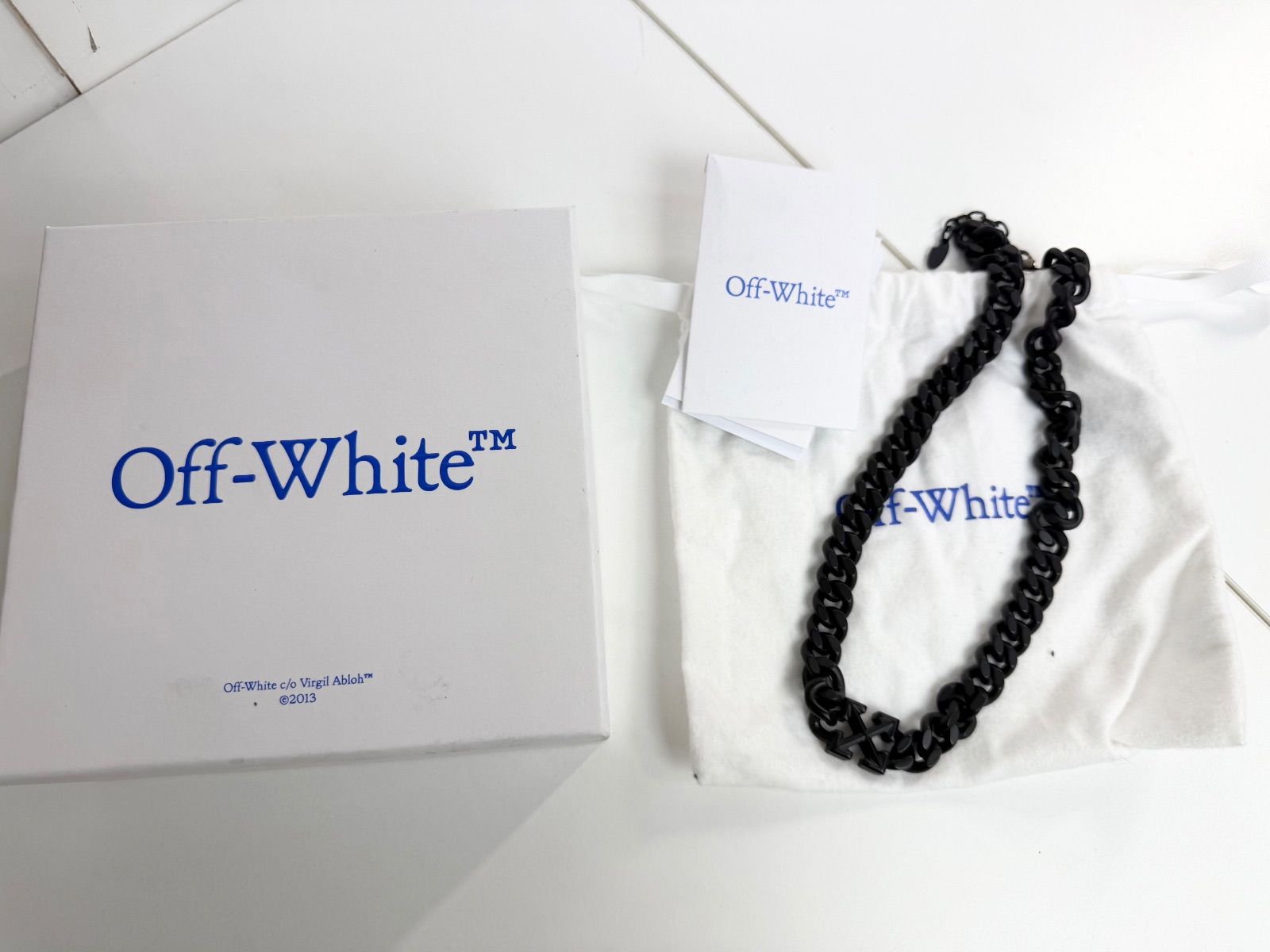 品 OFF-WHITE ARROWS モチーフ チェーン ネックレス ブラック き SA