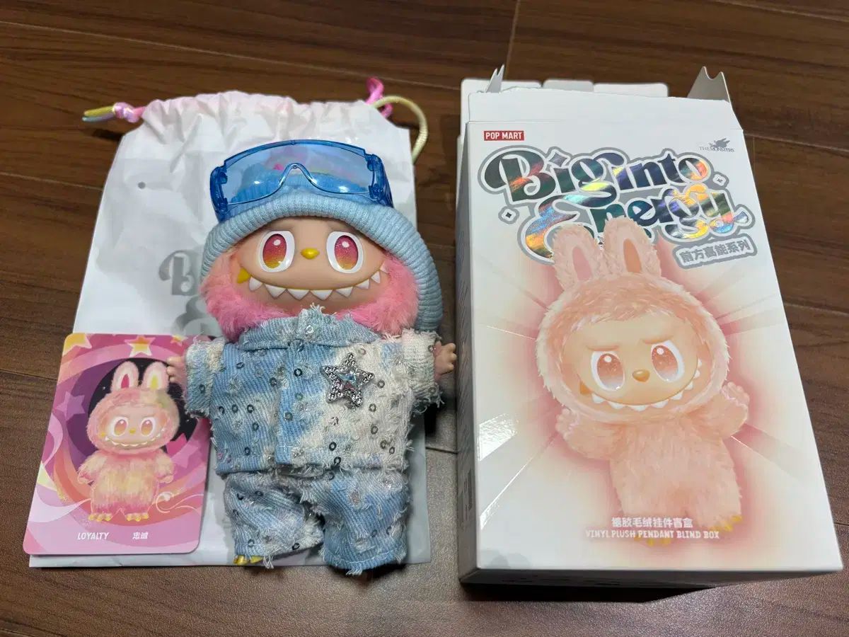 Labubu HIGHLIGHT LOYALTY キーホルダー カジュアル 服 含む