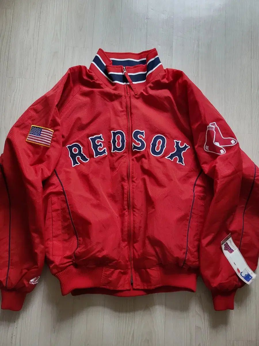 マジェスティック ボストンレッドソックス スタジャン L