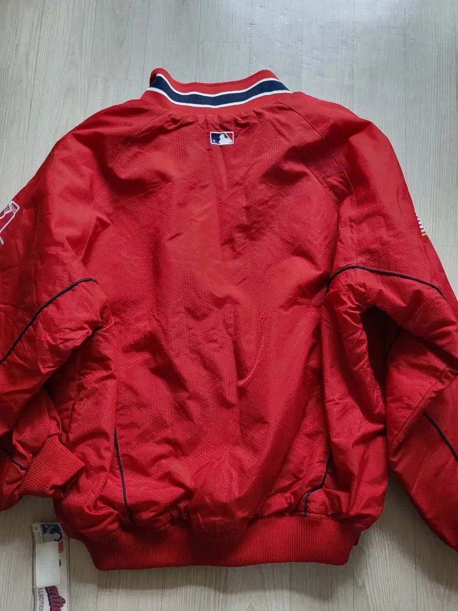 マジェスティック ボストンレッドソックス スタジャン L デッド