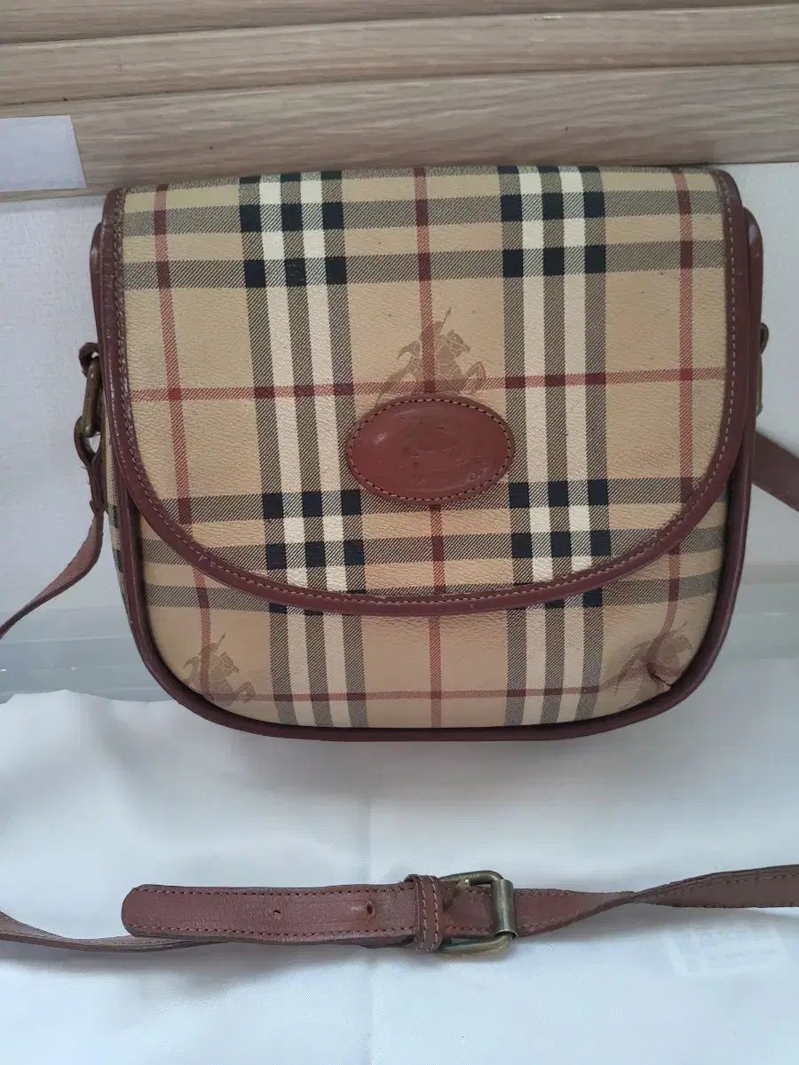バーバリー ノヴァチェック クロスバッグ