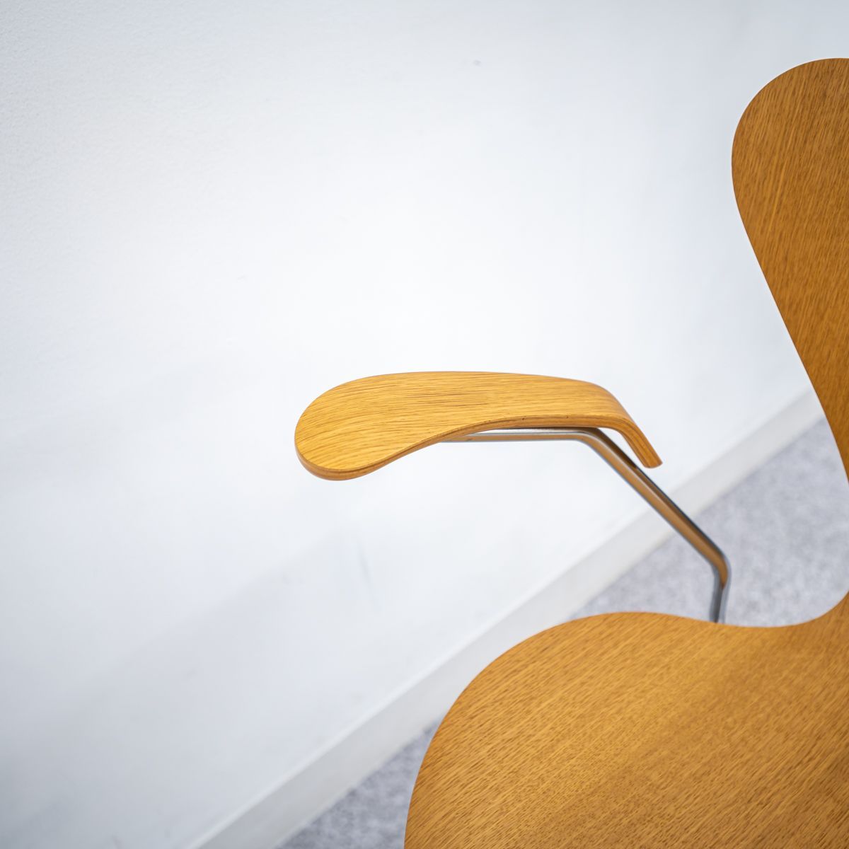  FRITZ HANSEN フリッツ ハンセン SERIES 7 セブンチェア オフィス アーム キャスター チェア 回転ベース 3217 木製 ナチュラル アルネ ヤコブセン 定価22万 1 オフィスチェア ワークチェア 椅子 チェア