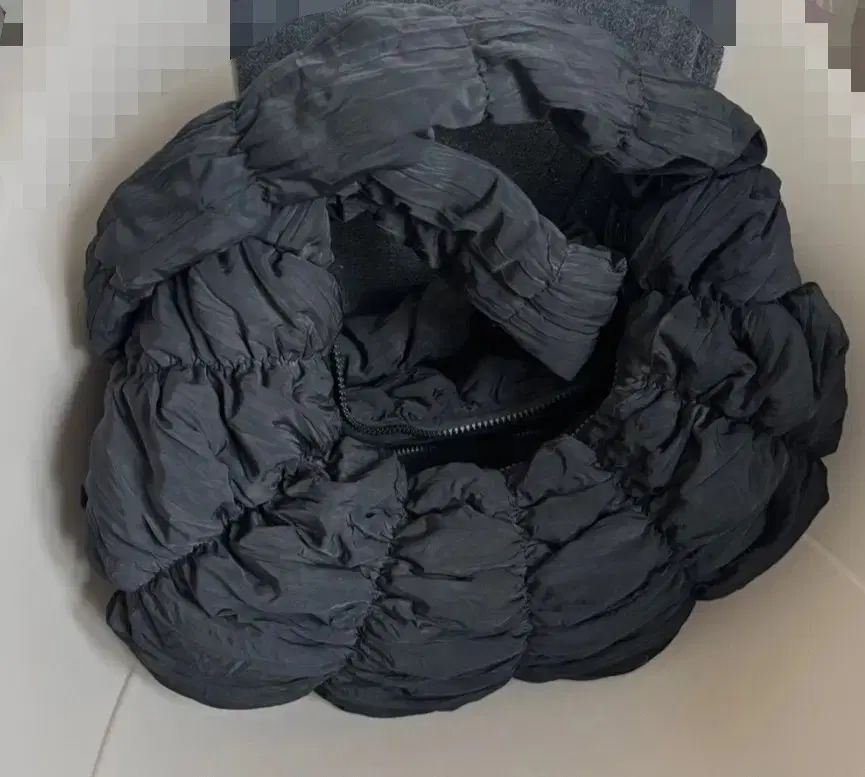 コス リーブル クロスボディーバッグ