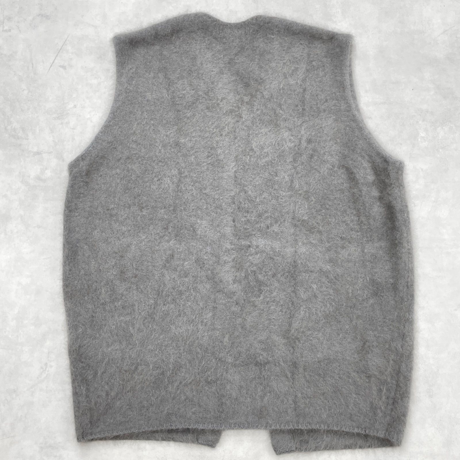 ペースの早い Ballsey TOMORROWLAND 2025 ボールジィ トゥモローランド フラッフィーヤーンフロントオープンジレ ニットベスト ジレ シャギー ウール グレー レディース S 素材