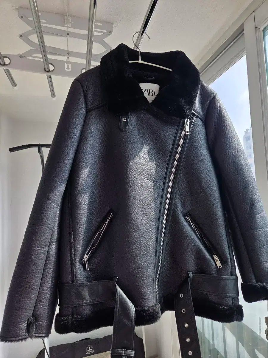 ZARA ザラ レディース ブラック ムートン