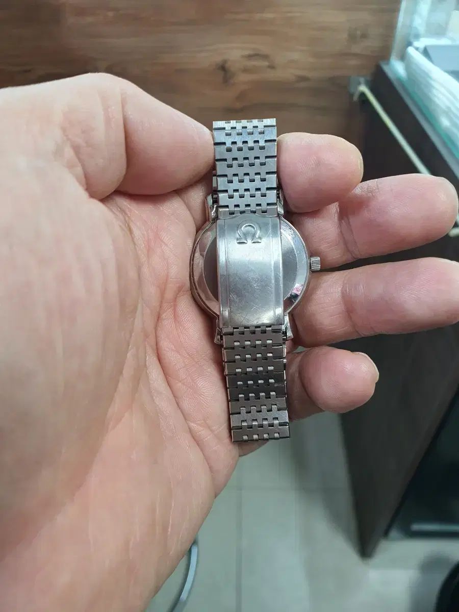  ヴィンテージOMEGAデビルオートマティック ベーシック 自動巻き時計 腕時計(アナログ)