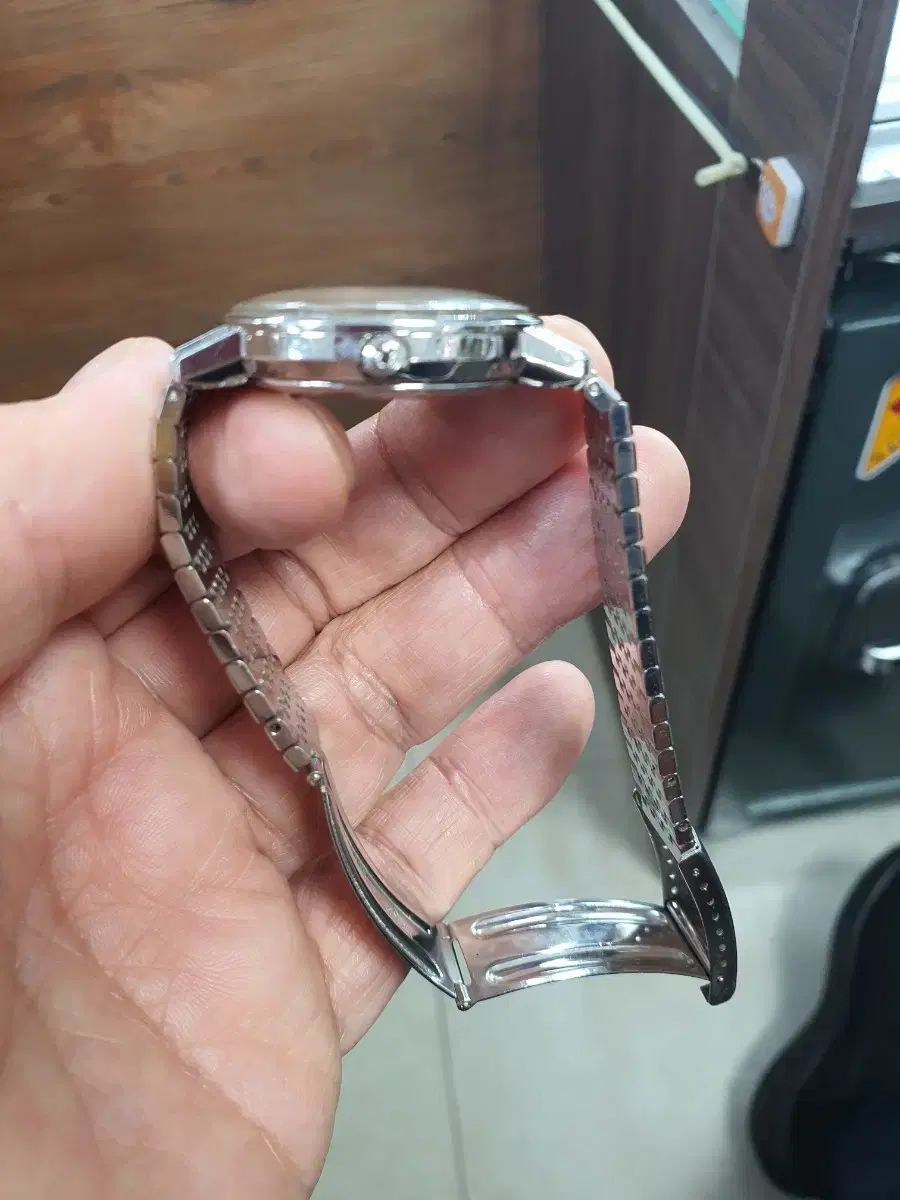 ヴィンテージOMEGAデビルオートマティック