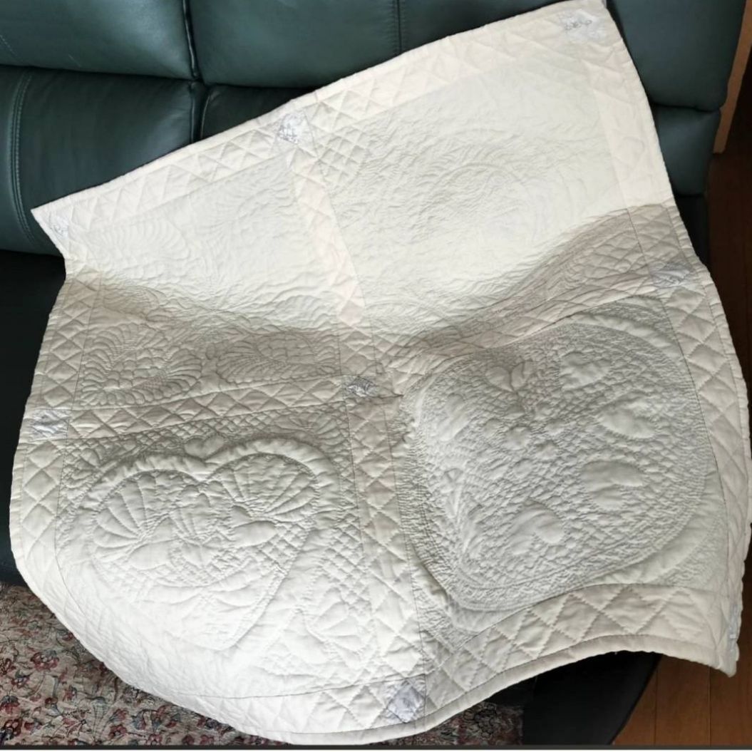 ホワイトキルトタペストリー カバー 約90 cm×91 cm