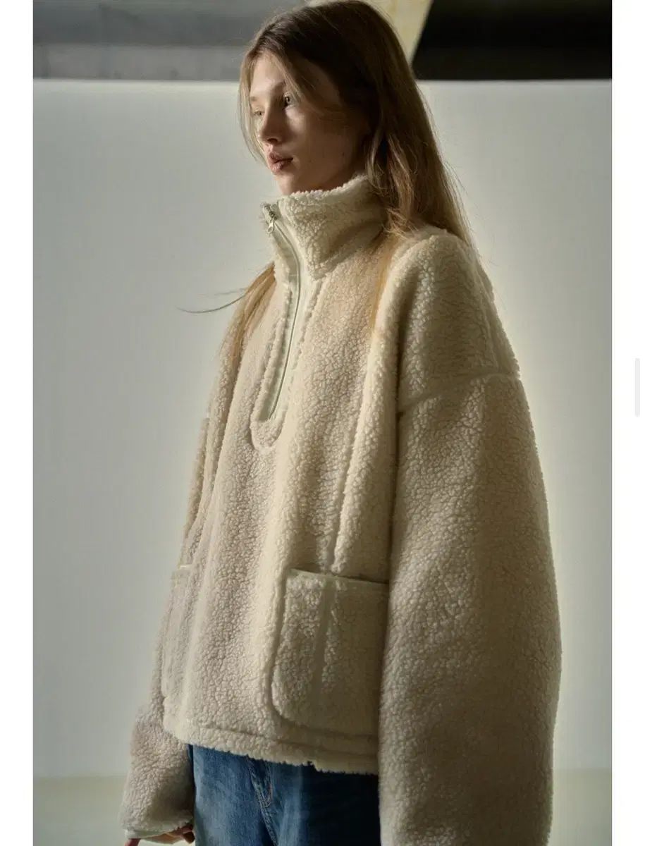 ファサードパターン フリース アイボリー