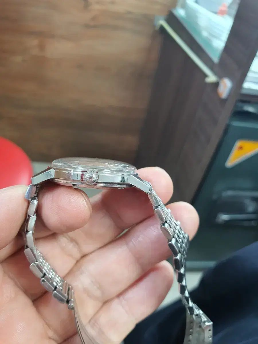 ヴィンテージOMEGAジュネーブマイクロシママスターTシャツ