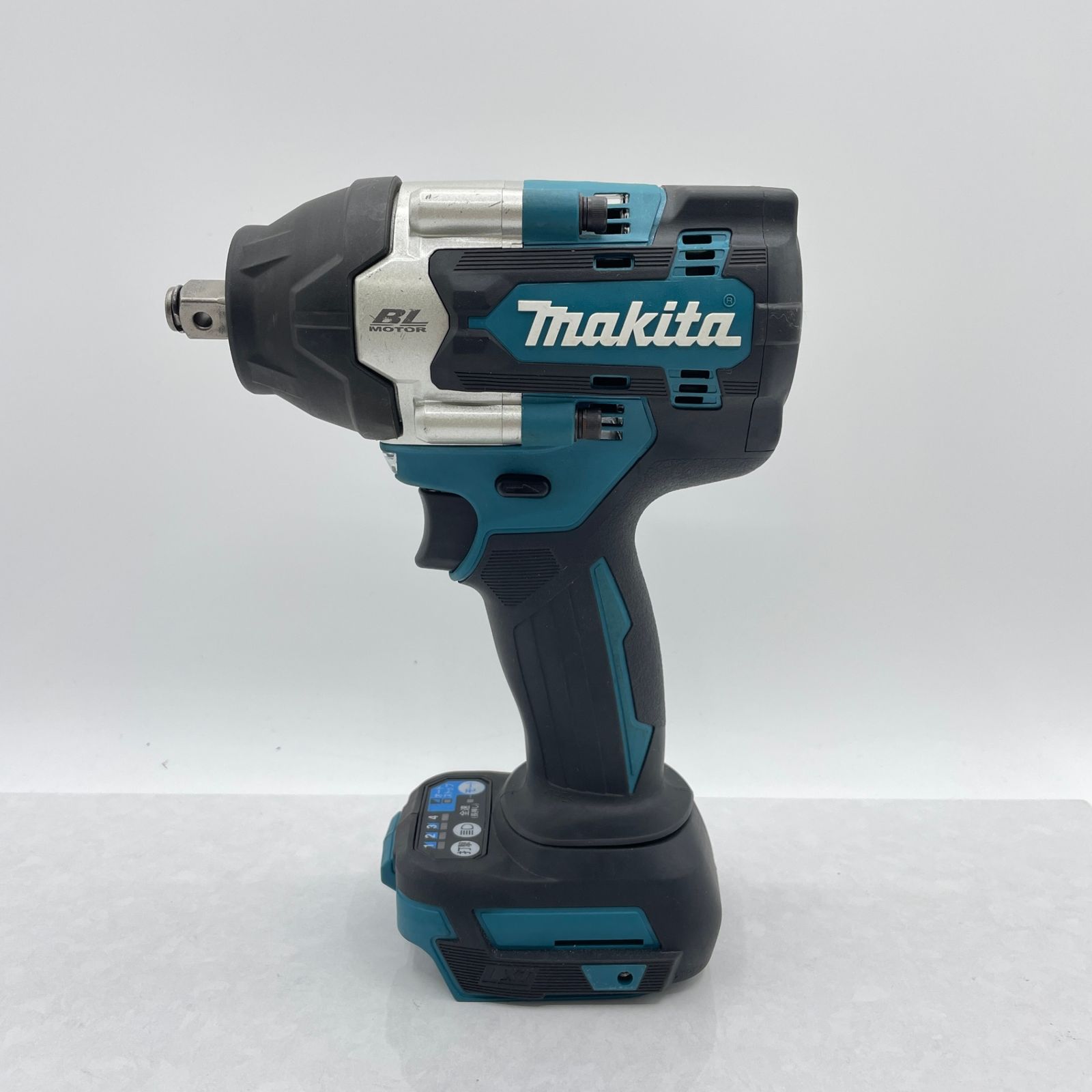 マキタ 18V 充電式インパクトレンチ TW700D 本体のみ 電動工具 makita 質屋 リサイクルマート宇部店