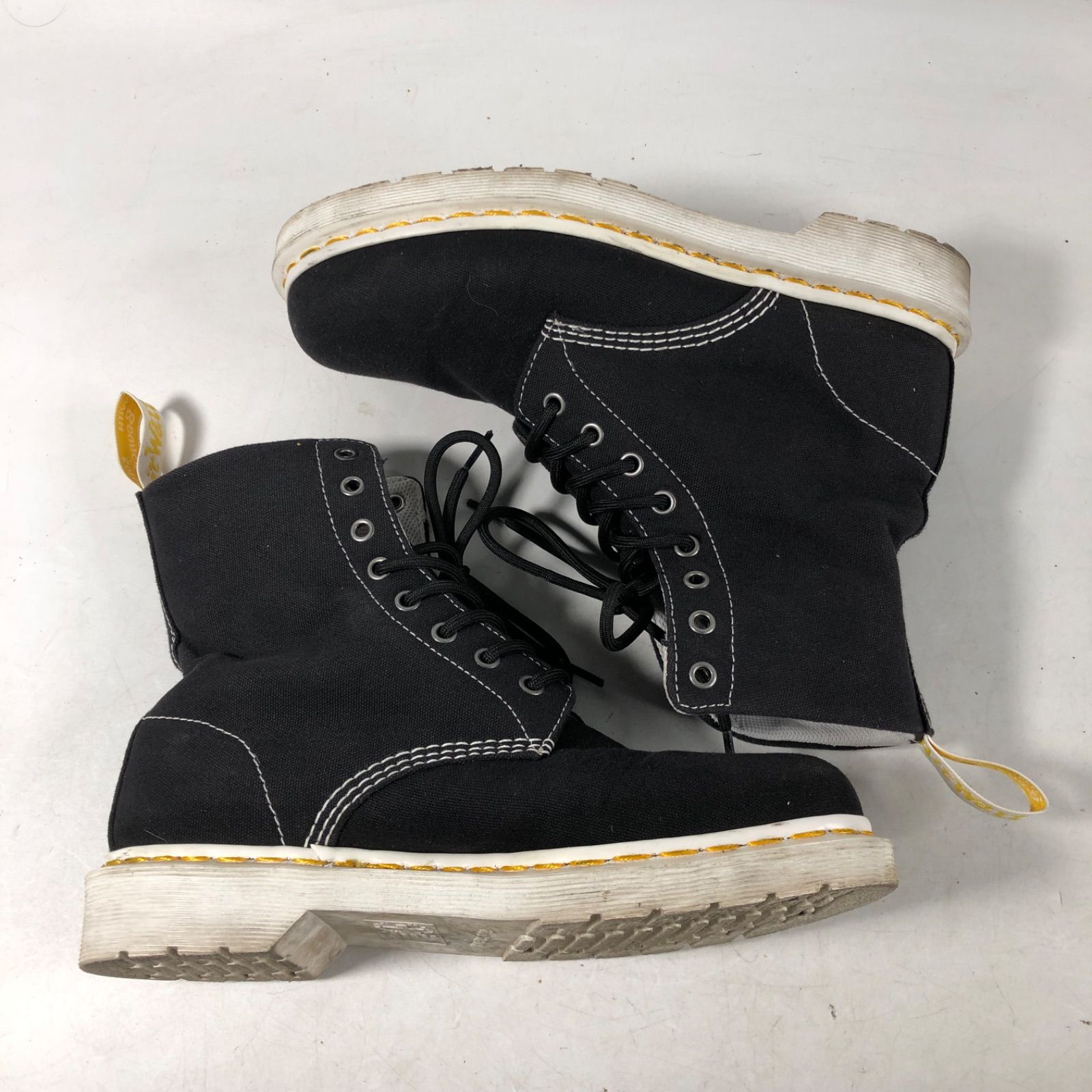 A1110-18-5 Airwai Dr. Martens ドクターマーチン ローカット