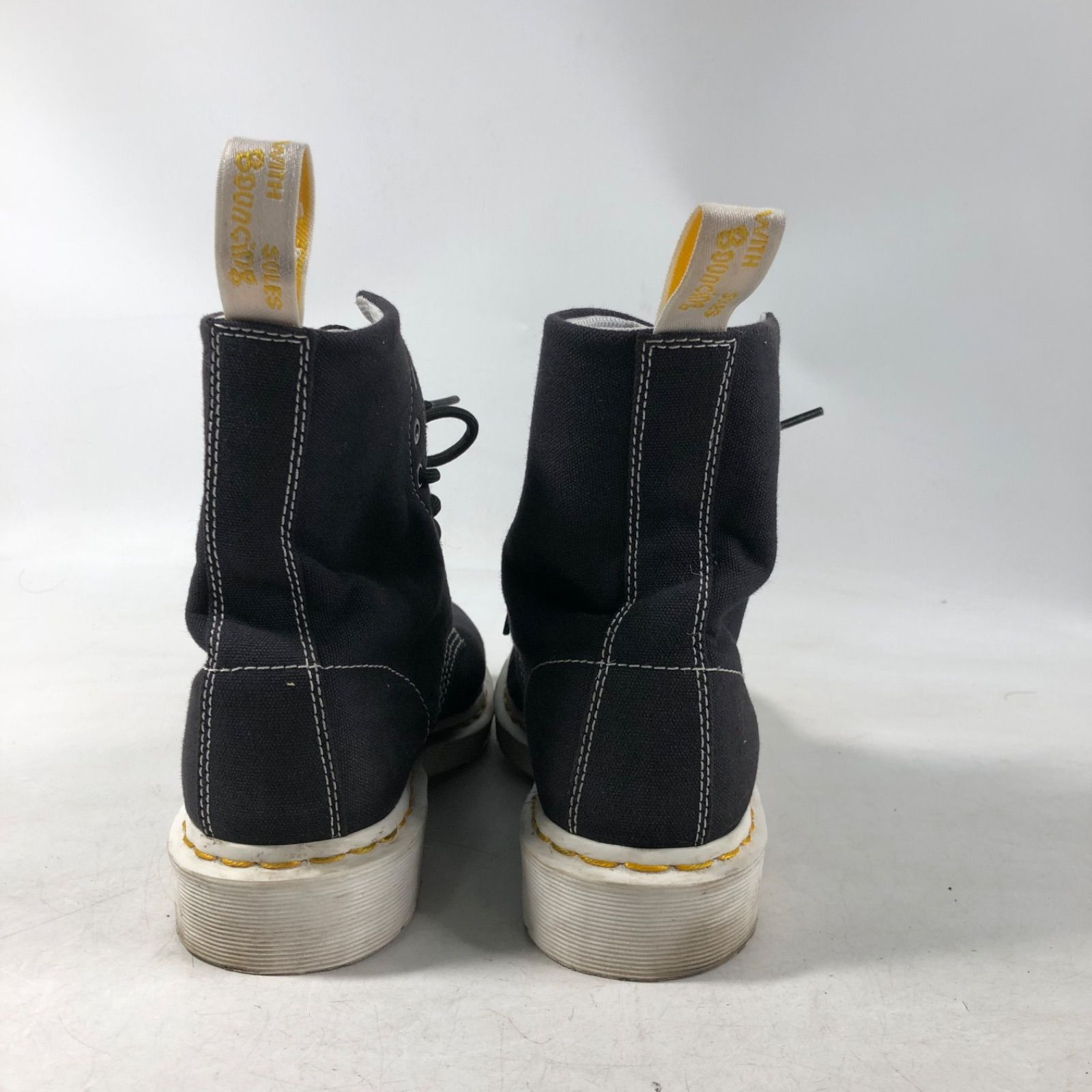 A1110-18-5 Airwai Dr. Martens ドクターマーチン ローカット