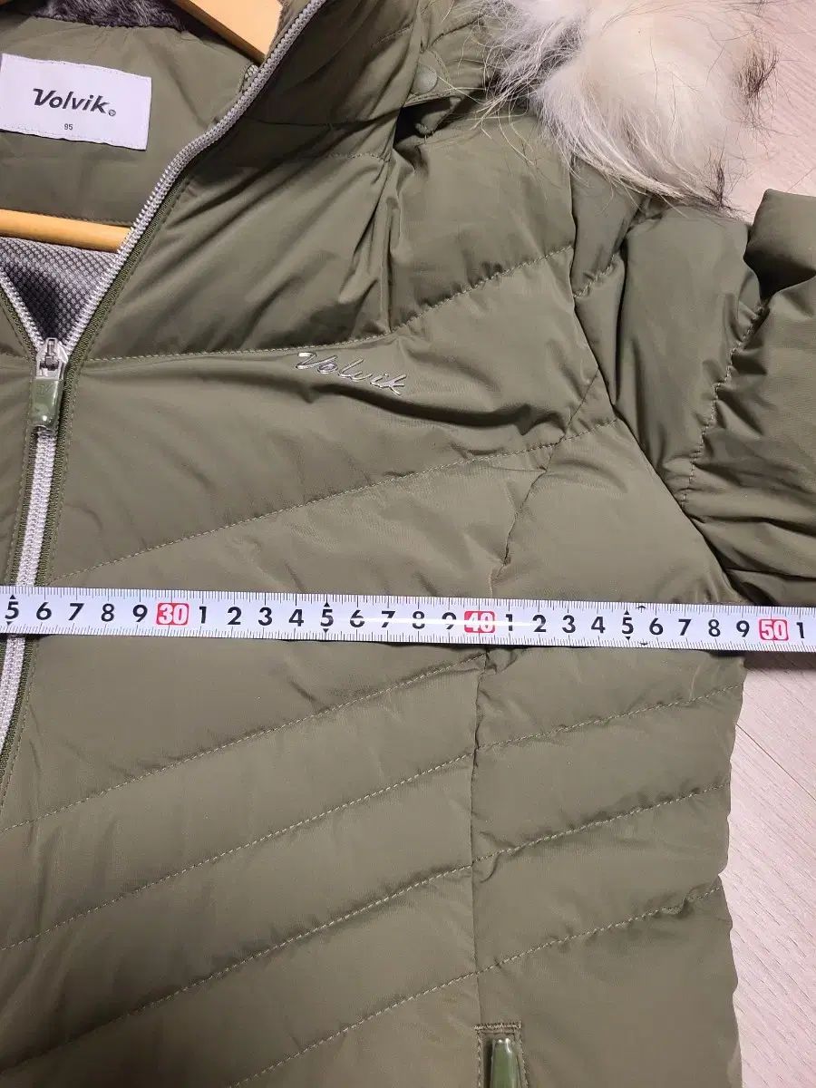 ロング丈 カーキ