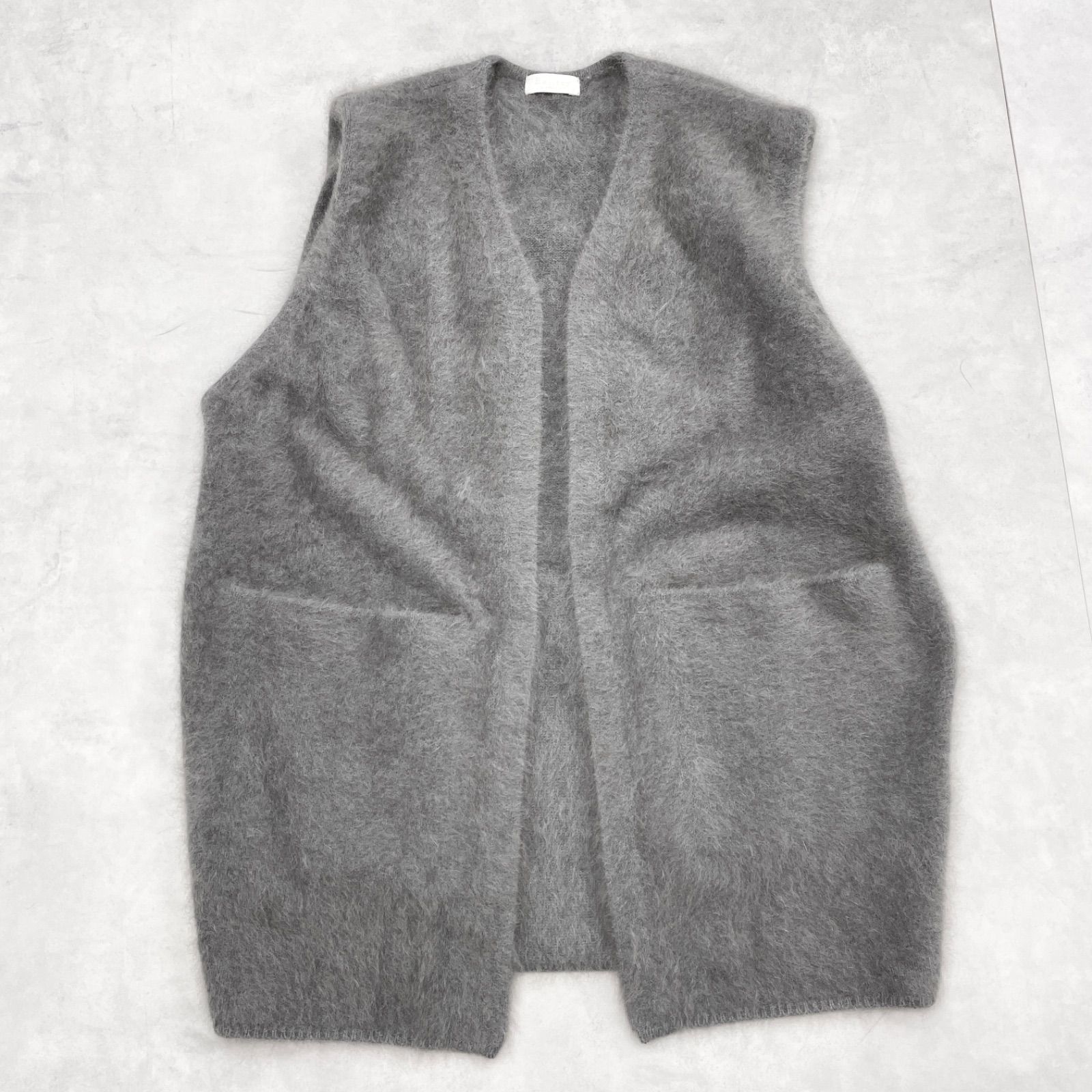 Ballsey TOMORROWLAND 2025 ボールジィ トゥモローランド フラッフィーヤーンフロントオープンジレ ニットベスト ジレ シャギー ウール グレー レディース S