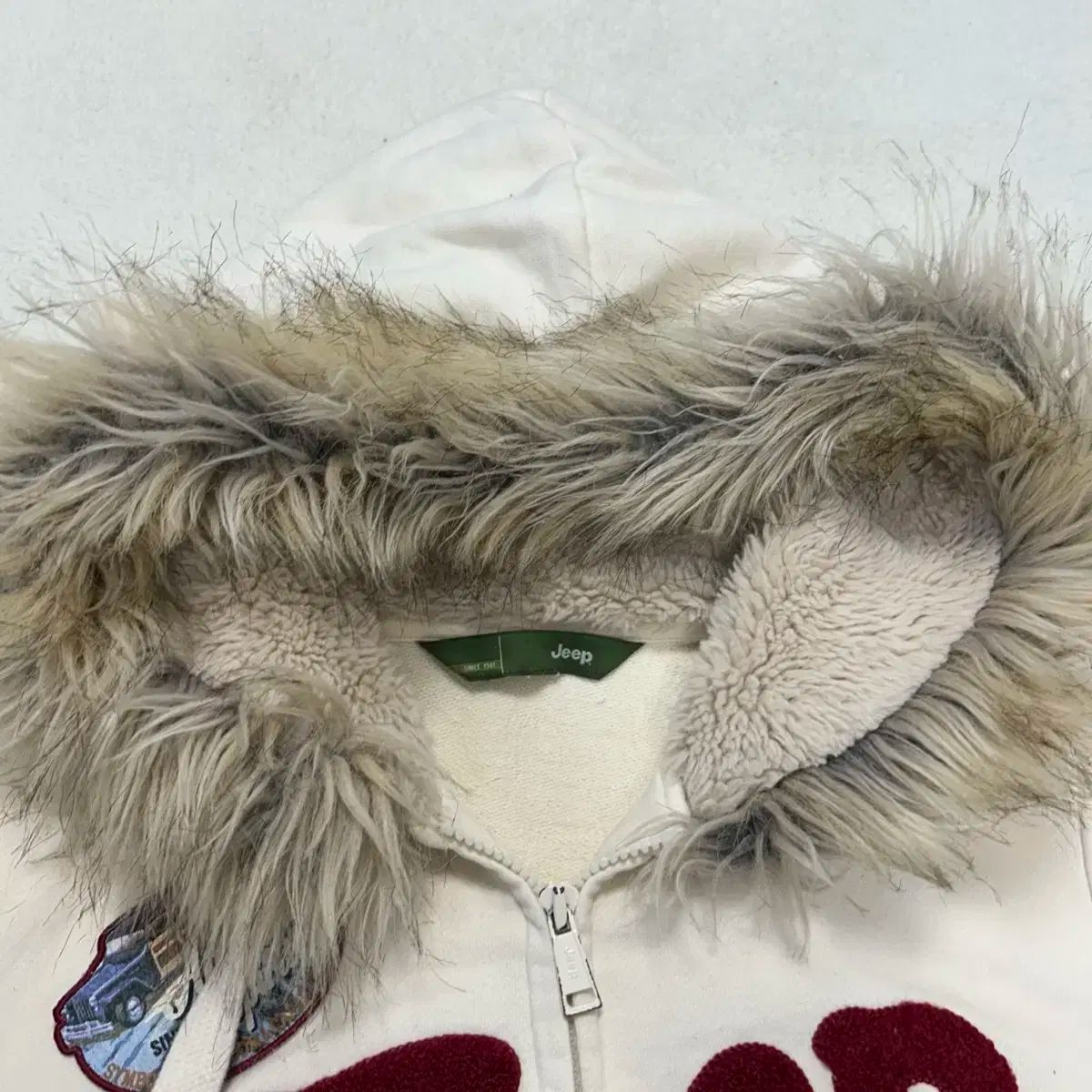 Jeep ウルフフーディ