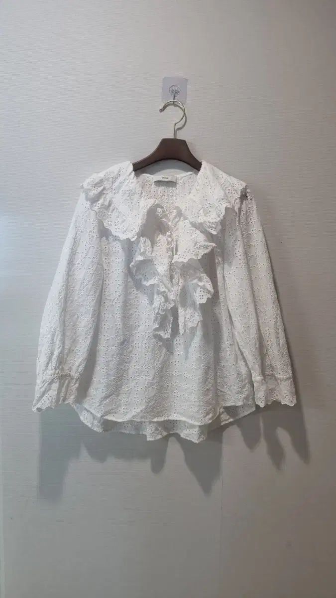 O 2nd オッズセカンド コットン 刺繍 フリル ブラウス 白