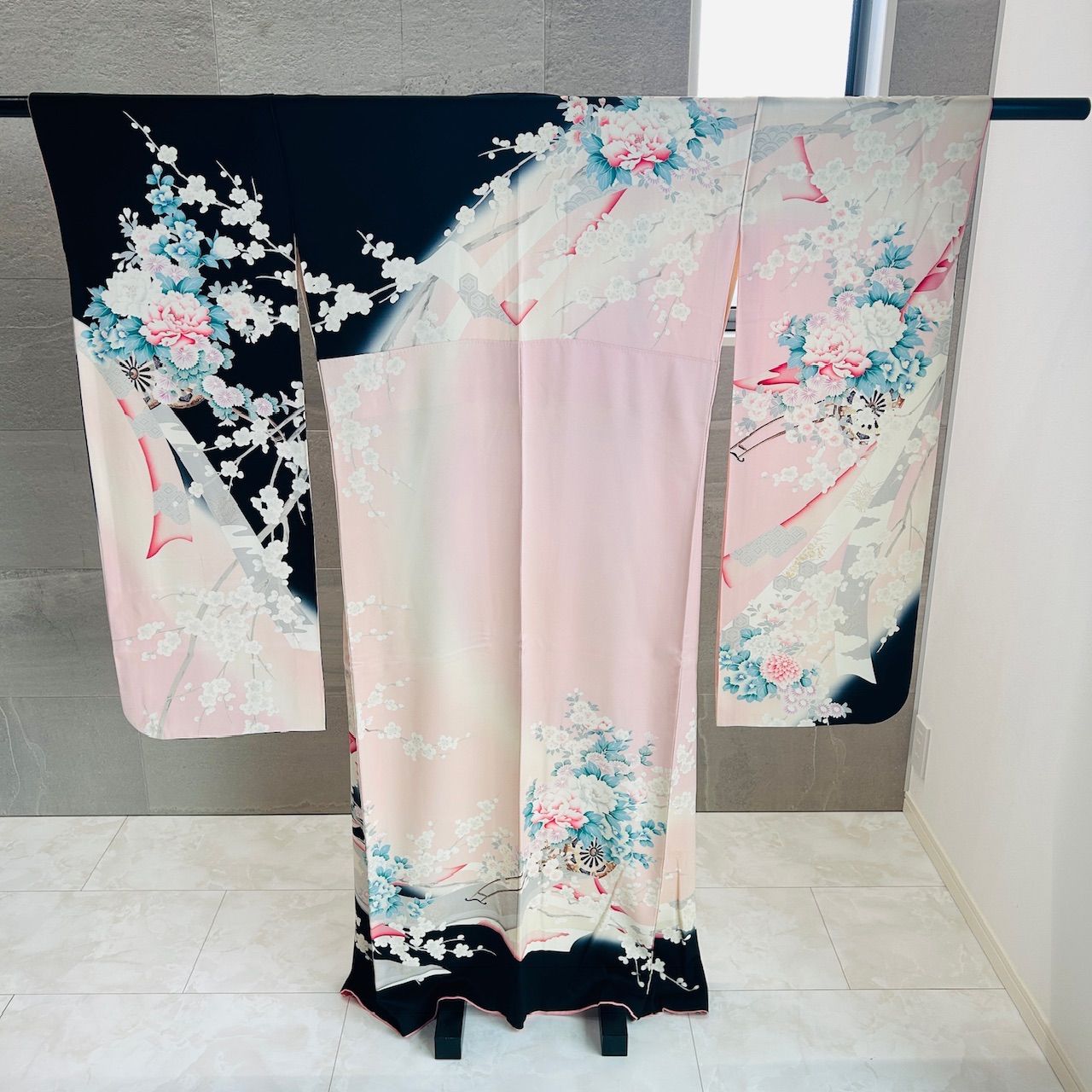 着物 帯 セット 振袖 ピンク系 花 袋帯 紺系 華やか 品 着物少しシミあり 管理番号