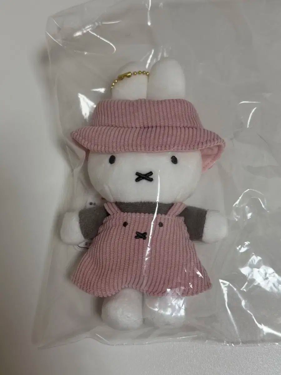 ミッフィー ぬいぐるみ ピンク コーデュロイ キーホルダー