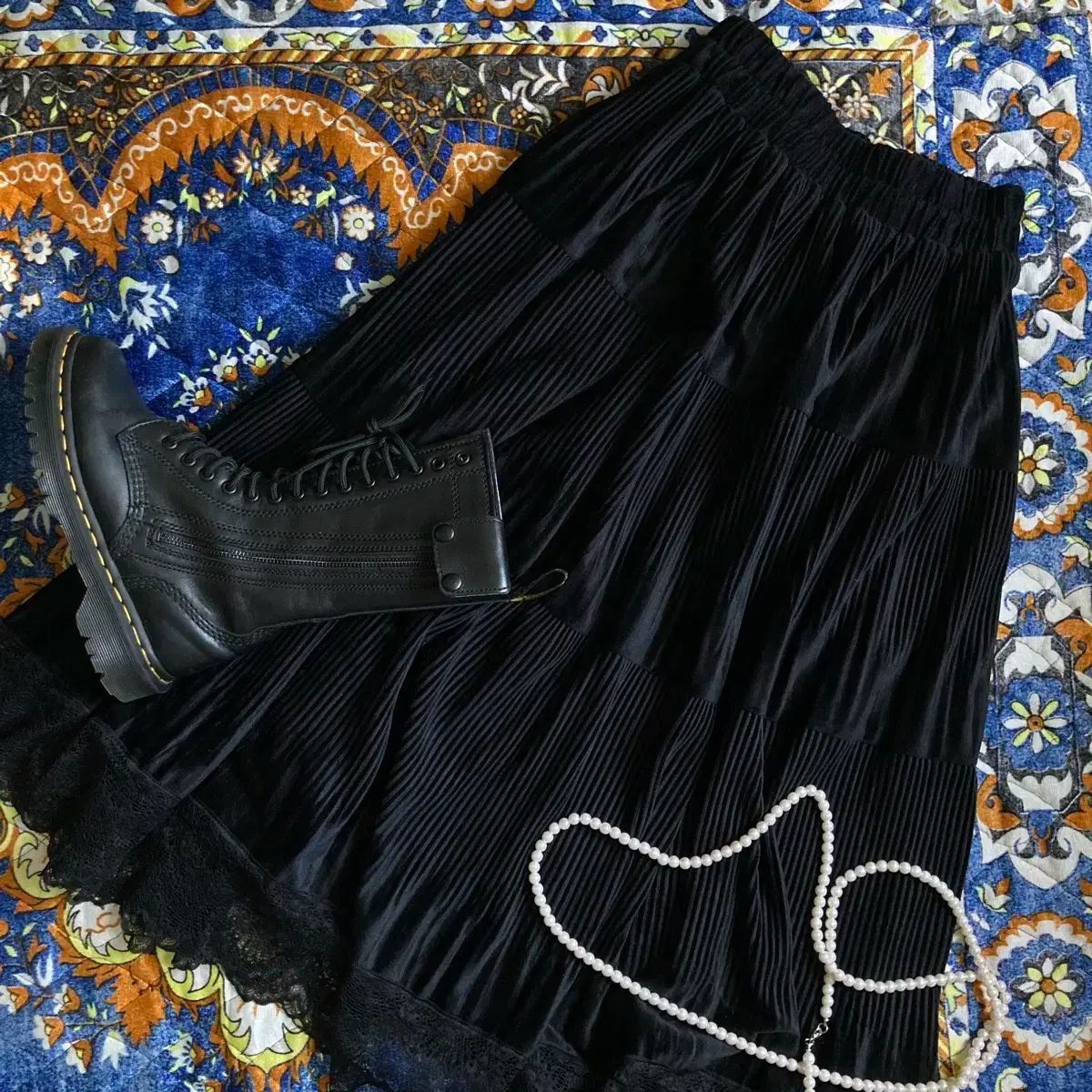 ヴィンテージ ベルベット プリーツ レース ディテール シャーリング ブラック スカート