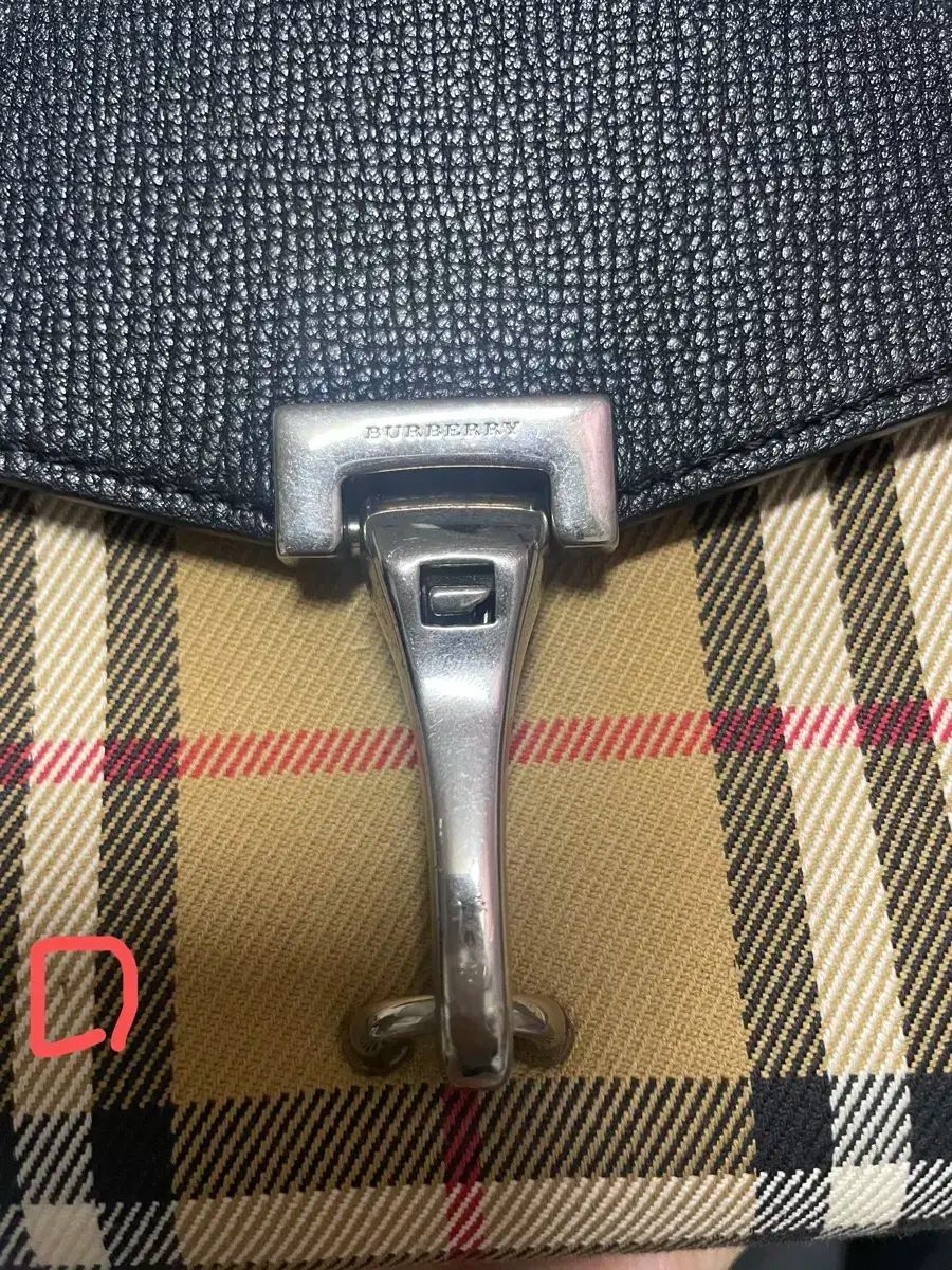 バーバリー マックケン ミニ クロスバック