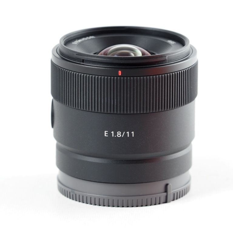 SONY E 11mm F1.8 EマウントSEL11F18 ソニー 広角単焦点レンズ APS-C 交換レンズ 13902