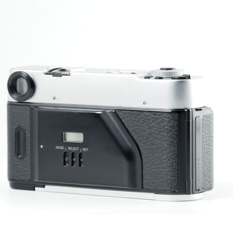 人気アイテムお得に購入！ KONICA コニカ HEXAR シルバー QD コンパクトフィルムカメラ クォーツデート 13882 進化的な