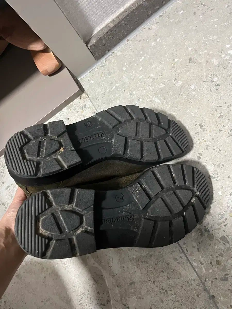 1615 DARKオリーブ