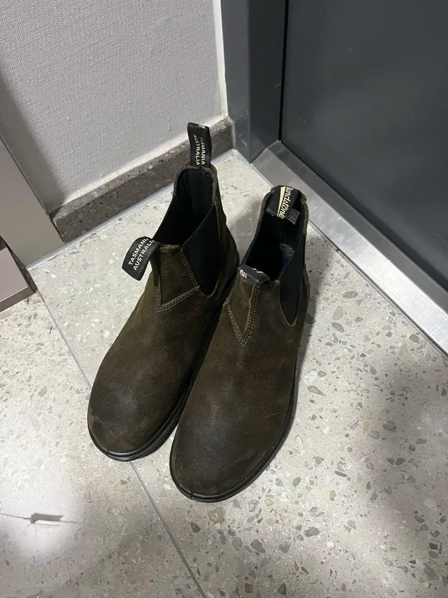 Blundstone ブランドストーン 1615 DARKオリーブ チェルシー ブーツ 7サイズ