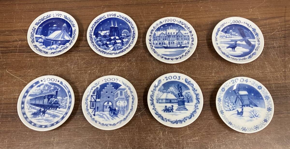 ROYAL COPENHAGEN ロイヤルコペンハーゲン ミニイヤープレート 8枚組 1997 2004