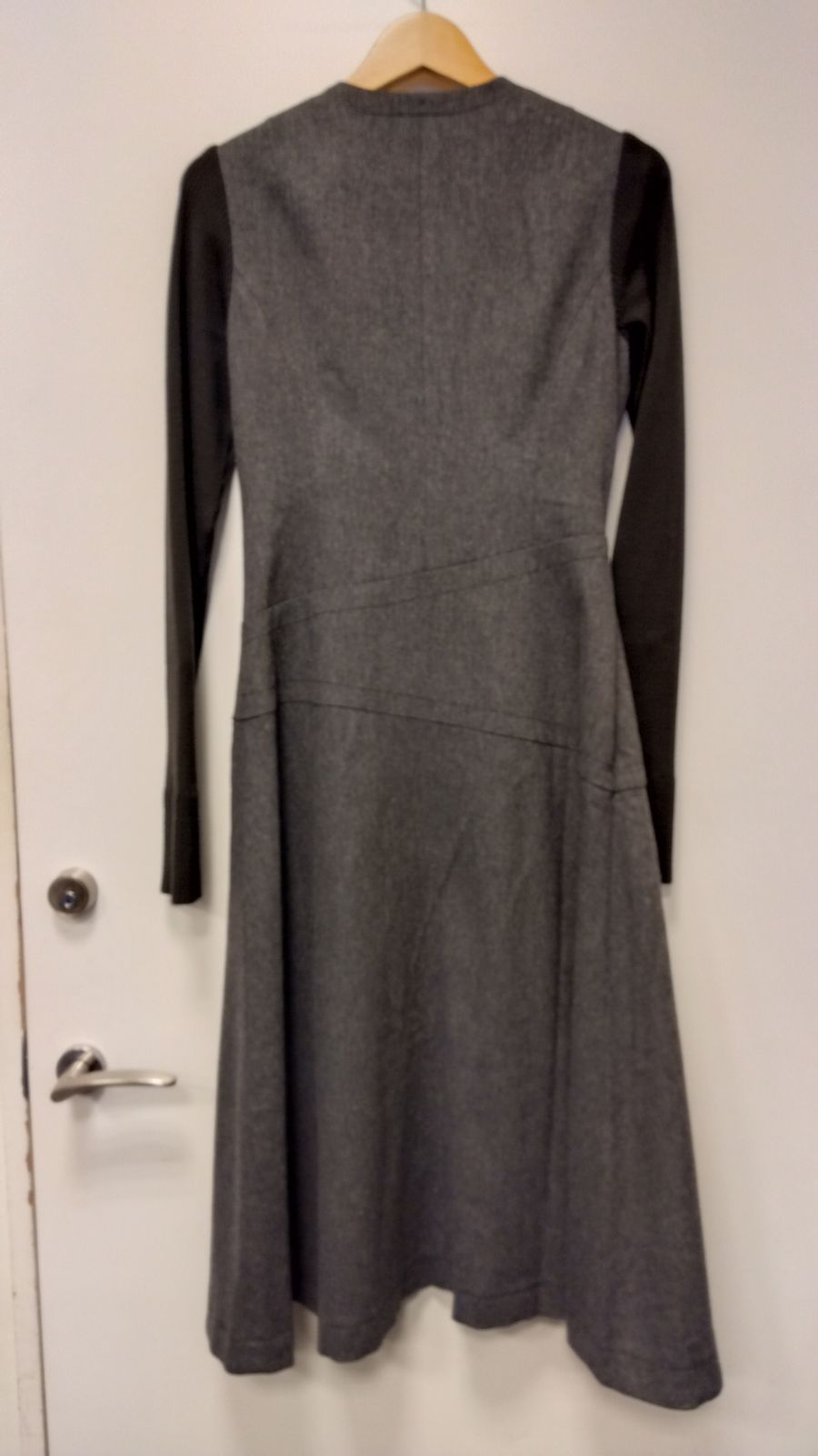 M 2 タエアシダ リブ袖 異素材ワンピース 7号 ミニベルト付 スカート部分フ 仕立て