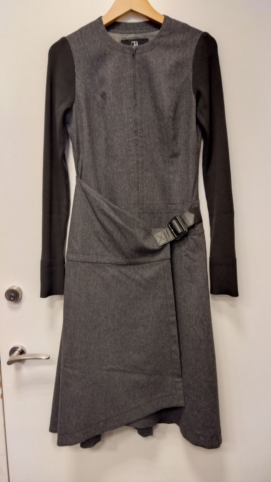 M 2 タエアシダ リブ袖 異素材ワンピース 7号 ミニベルト付 スカート部分フ 仕立て