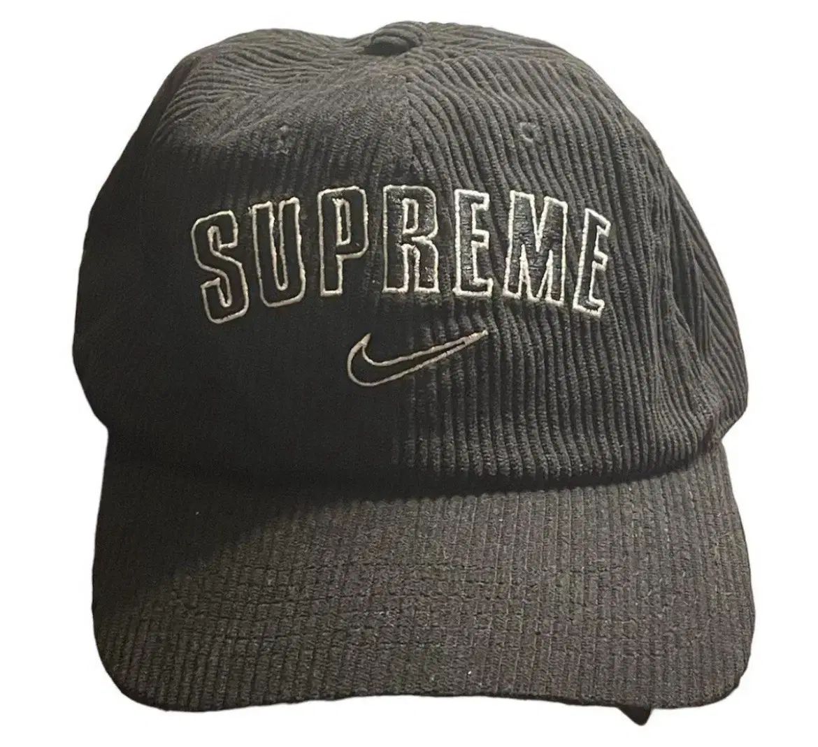22SS シュプリーム x ナイキ アーク コーデュロイ 6-パネル キャップ ブラック