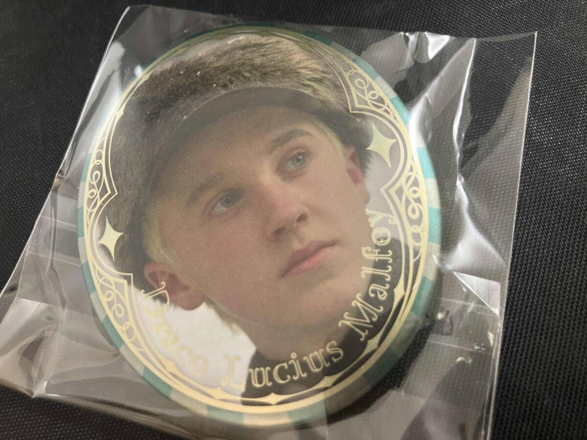 美品 ドラコ・マルフォイ ハリーポッター オーバル缶バッジ