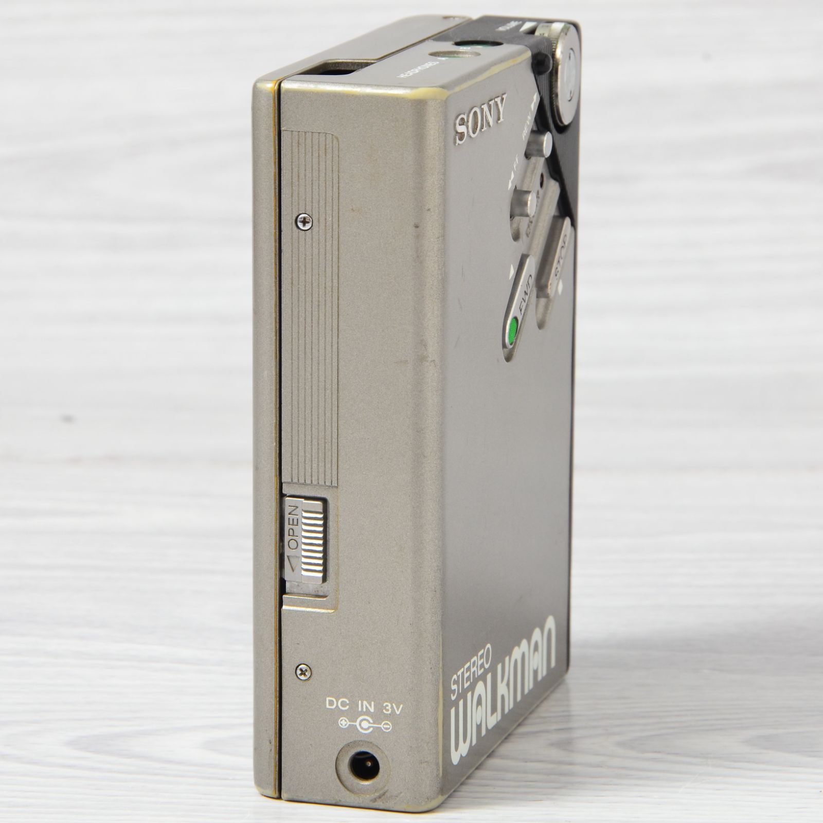  SONY WALKMAN WM 2 カセットウォークマン シルバー 整備済 TY 390 カセットプレーヤー ポータブルプレーヤー