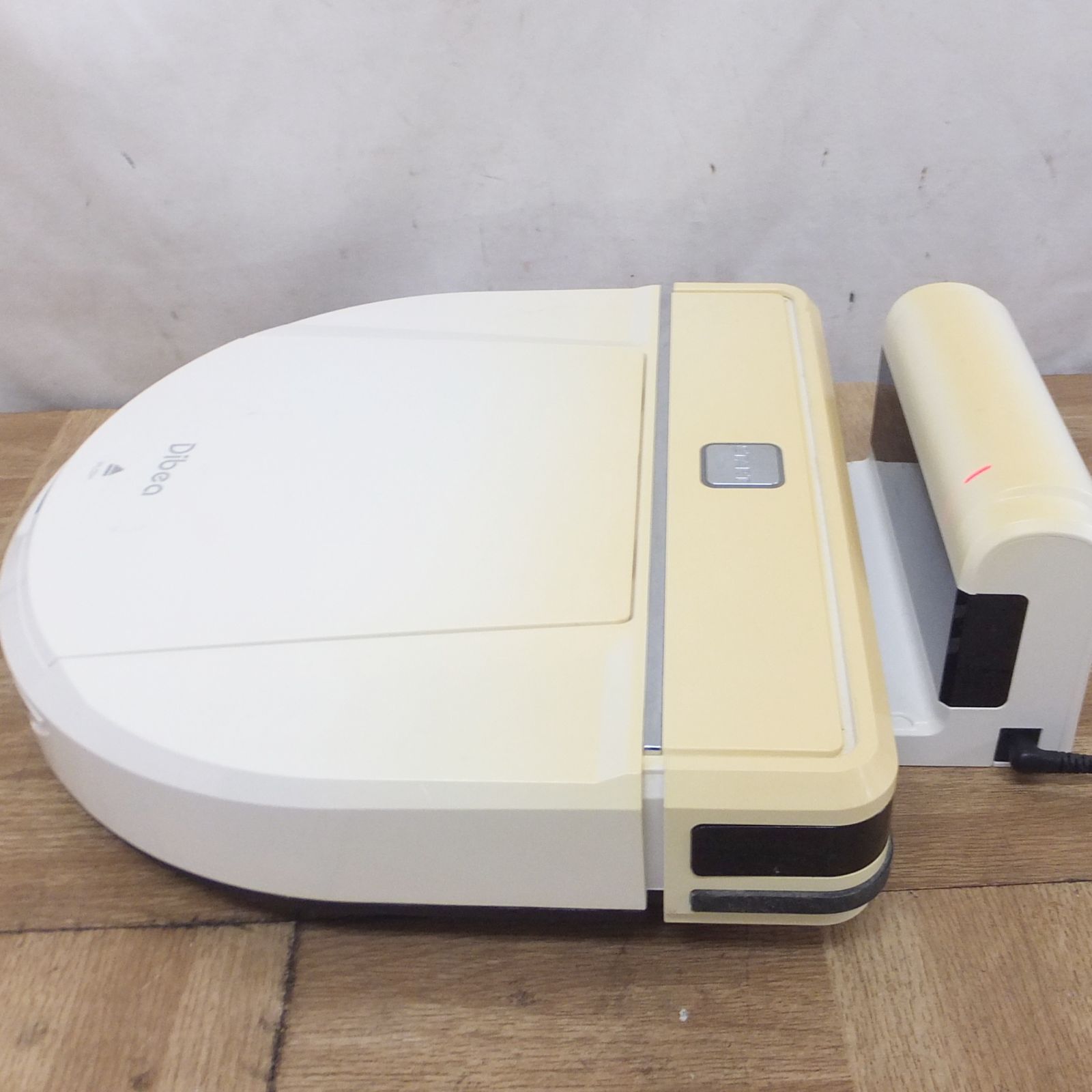 R577【現状特価】Dibea D850 ロボットタイプクリーナー リモコン付き