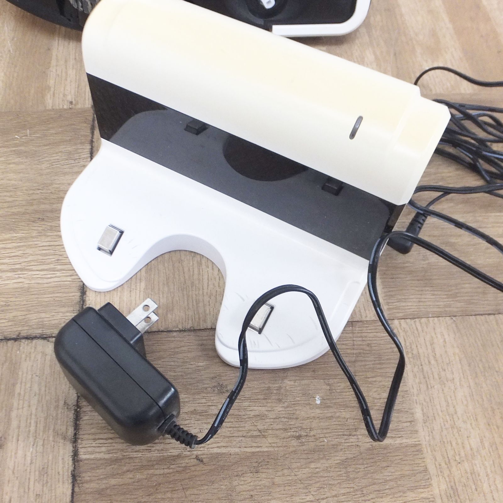 R577【現状特価】Dibea D850 ロボットタイプクリーナー リモコン付き /10