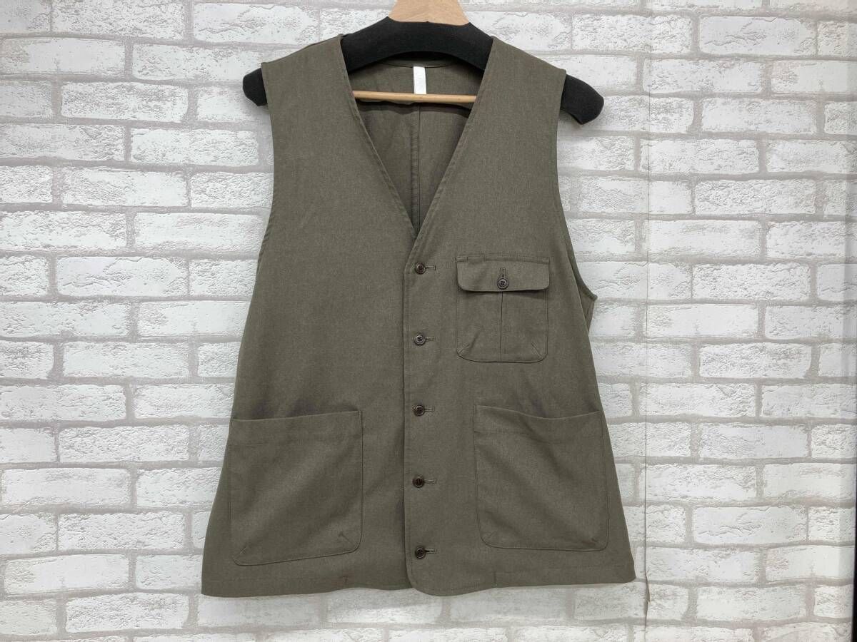 UNIFORM MF1980-0012 ユニフォーム メンズ サイズ3 カーキ ベスト ボタン ベルト ポリエステル