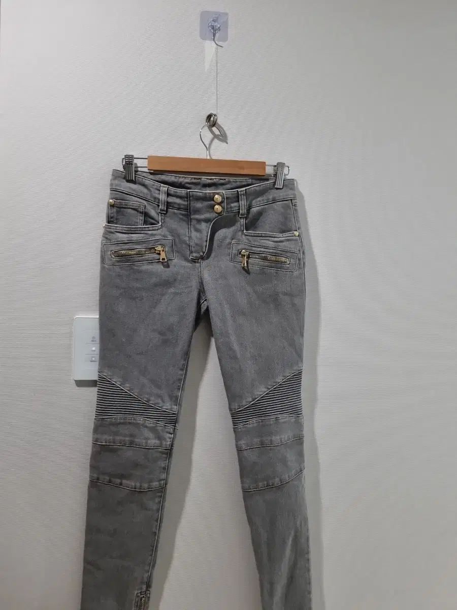 BALMAIN バルマン デニム ズボン