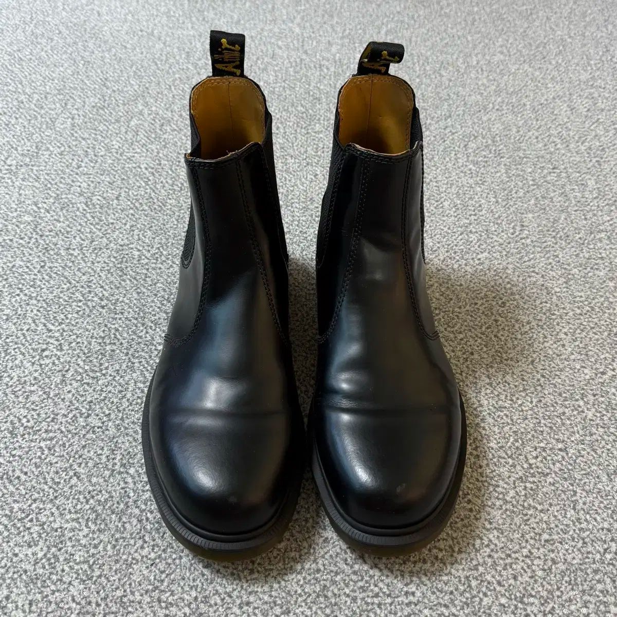 チェルシーブーツ 2976