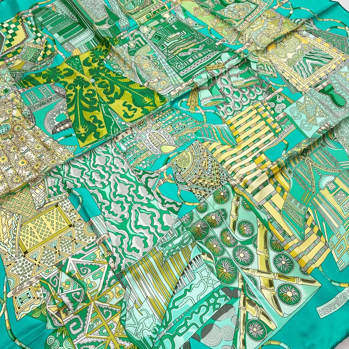  HERMES エルメス カレ90 VOYAGE EN ETOFFES 世界の布地を巡る旅 スカーフ グリーン シルク バンダナ スカーフ 小物