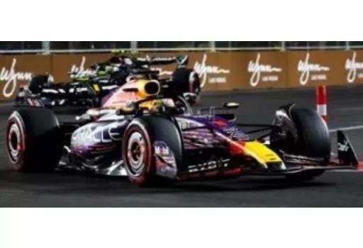 ミニカー 1 18 Oracle Red Bull Racing RB 19 Winner Las Vegas GP 2025 Max Verstappen S 972