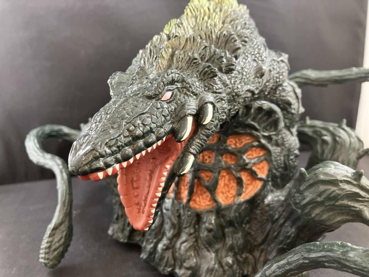 バイオビオランテ ソフビ バンダイ ゴジラVSビオランテ - メルカリ