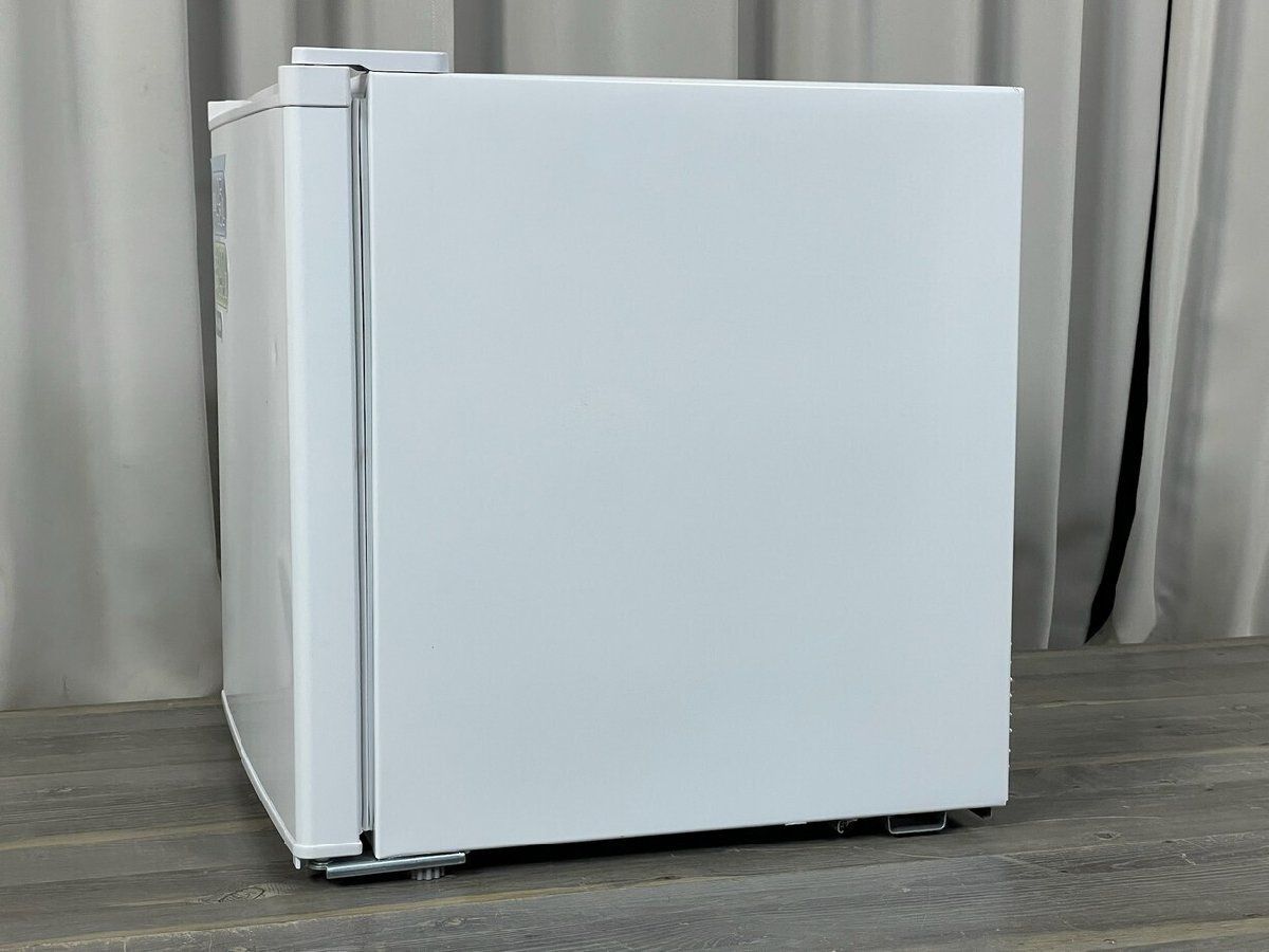 3026 エスケイジャパン 45L 冷蔵庫 SR-A45N 22年製 / 1ドア ボックス