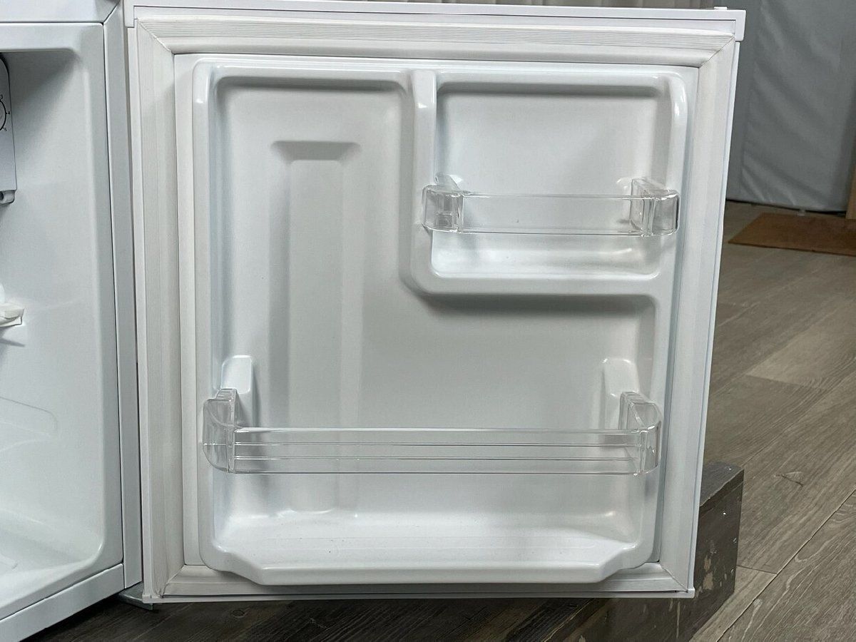 エスケイジャパン ノンフロン冷蔵庫 SR-A45N