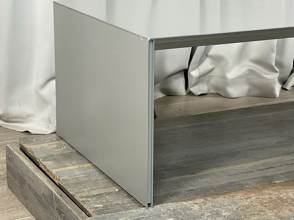 GU60 カッシーナ イクスシー エアフレーム センター テーブル ロー  