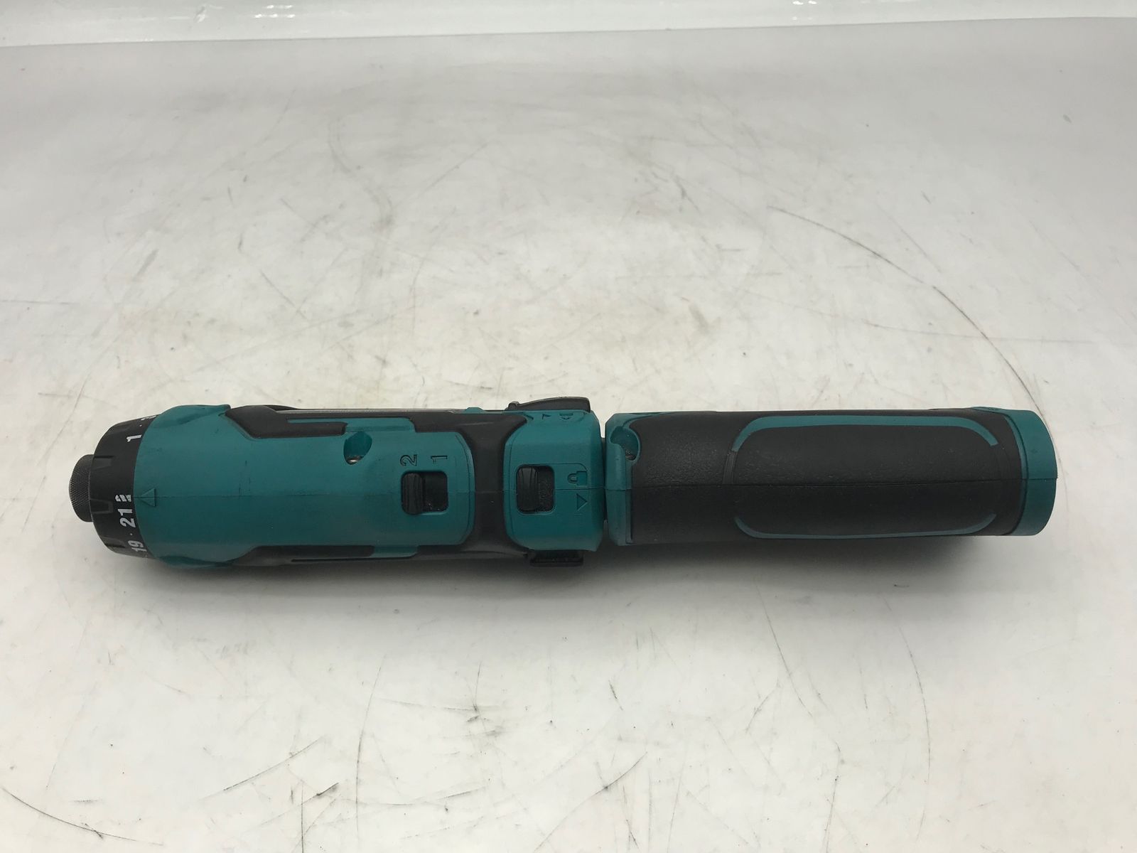 2 v充電式ペンドライバドリル