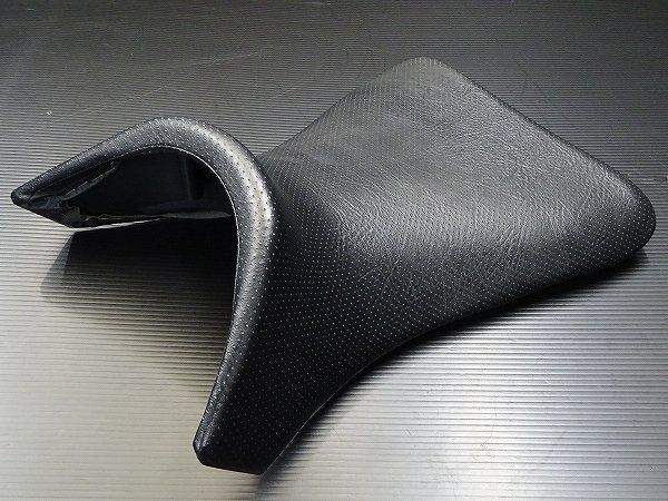 XB 12 R ファイアーボルト 2007年式 AX 03 シート Buell ビューエル パーツ BU O 025